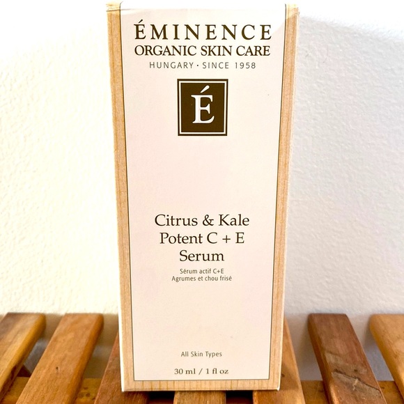 Citrus & Kale Potent C+E Serum - Picture 1 of 3